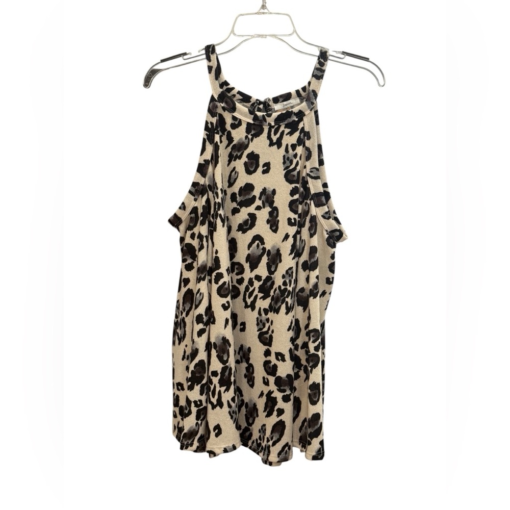 NWT. Jodifl, open shoulder, animal print top. Size small.